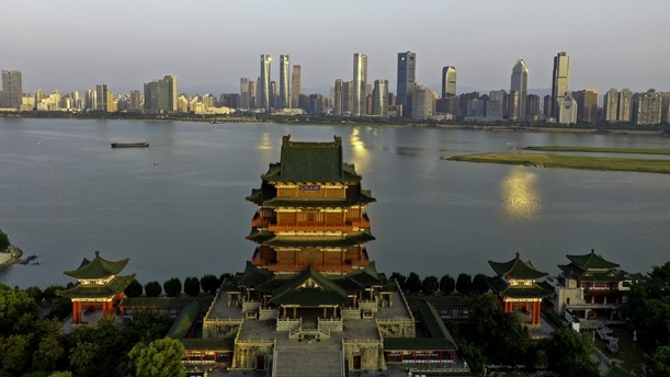 在江西，巴基斯坦專家感受傳統(tǒng)與現(xiàn)代融合共存